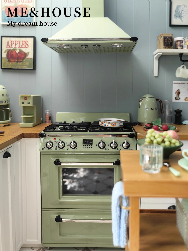 Kitchen Appliances Toys - موقد معدني لبيت الدمية ، موديل
